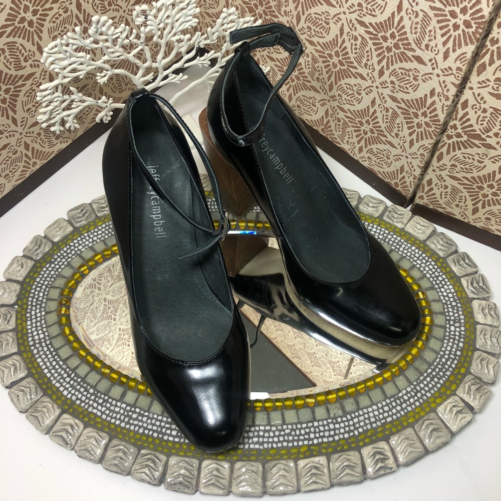 Women Jeffrey Campbell high chunky heels, sz 7